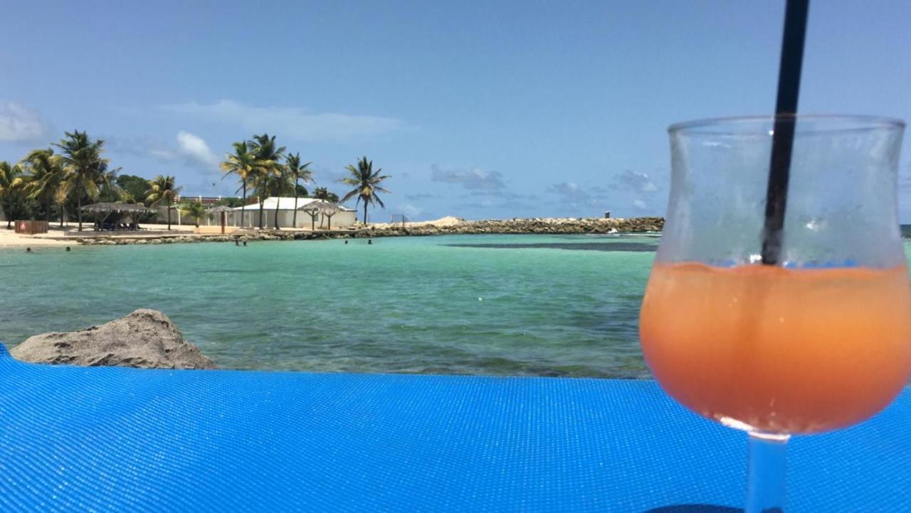 Studio Vue Mer Piscine Plage Kaz Punch Manganao Chez Julie Saint-Francois  Eksteriør billede